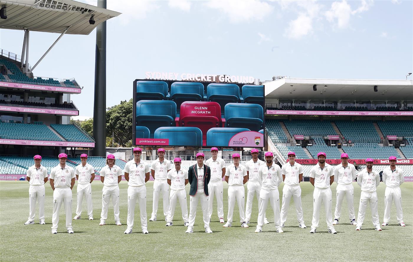 SYDNEY, AUSTRALIA - JANUARY 05: Australia poses for a team photo in their McGrath Foundations Pink Caps during an Australian nets session at the Sydney Cricket Ground on January 05, 2021 in Sydney, Australia. (Photo by Ryan Pierse/Getty Images)