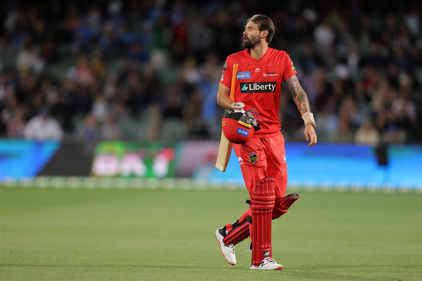 ADELAIDE, AUSTRALIA - JANUARY 05: Kane Richardson of the Renegades reacts after being  dismissed during the Big Bash League match between the Melbourne Renegades and the Adelaide Strikers at Adelaide Oval, on January 05, 2021, in Adelaide, Australia. (Photo by Daniel Kalisz/Getty Images)
