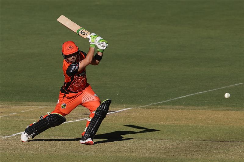PERTH, AUSTRALIA - JANUARY 06: Josh Inglis of the Scorchers bats during the Big Bash League match between the Perth Scorchers and the Sydney Sixers at Optus Stadium, on January 06, 2021, in Perth, Australia. (Photo by Paul Kane/Getty Images)