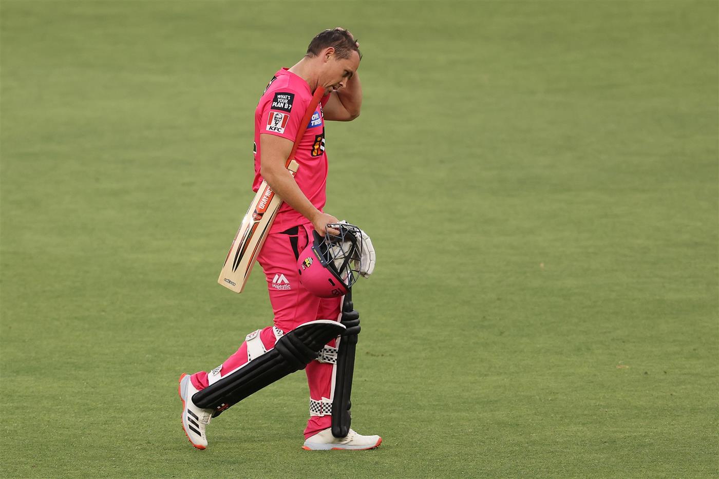 PERTH, AUSTRALIA - JANUARY 06: Stephen O'Keefe of the Sixers walks from the field after being dismissed during the Big Bash League match between the Perth Scorchers and the Sydney Sixers at Optus Stadium, on January 06, 2021, in Perth, Australia. (Photo by Paul Kane/Getty Images)