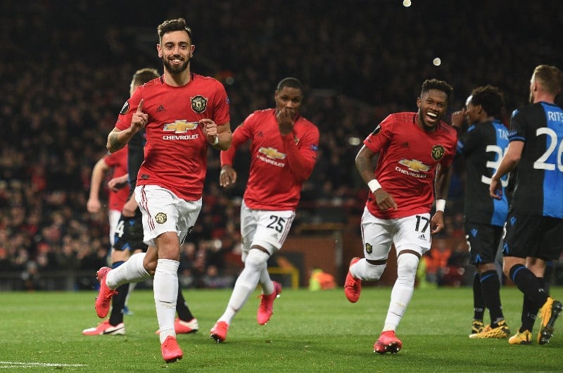 man united uefa celebrate trafford