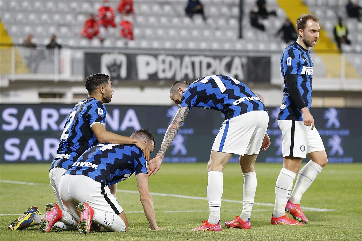 LA SPEZIA, ITALY - APRIL 21: Ivan Perisic of FC Internazionale celebrates after scoring a goalduring the Serie A match between Spezia Calcio  and FC Internazionale at Stadio Alberto Picco on April 21, 2021 in La Spezia, Italy. (Getty Images)