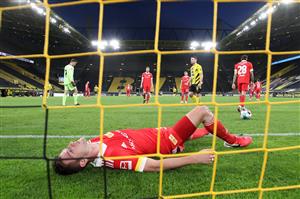 DORTMUND, GERMANY - APRIL 21: Robin Knoche of 1. FC Union Berlin looks dejected after conceding their side's first goal scored by Marco Reus of Borussia Dortmund (not pictured) during the Bundesliga match between Borussia Dortmund and 1. FC Union Berlin at Signal Iduna Park on April 21, 2021 in Dortmund, Germany. (Getty Images)