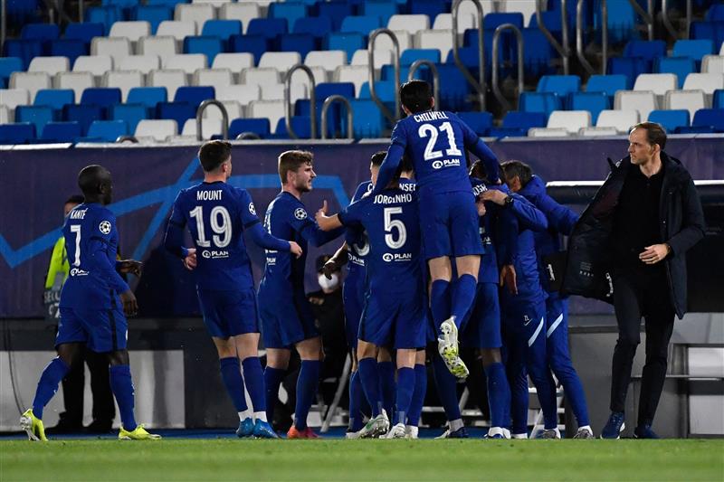 Chelsea's players celebrate their opening goal scored by Chelsea's American midfielder Christian Pulisic during the UEFA Champions League semi-final first leg football match between Real Madrid and Chelsea at the Alfredo di Stefano stadium in Valdebebas, on the outskirts of Madrid, on April 27, 2021. (Getty Images)