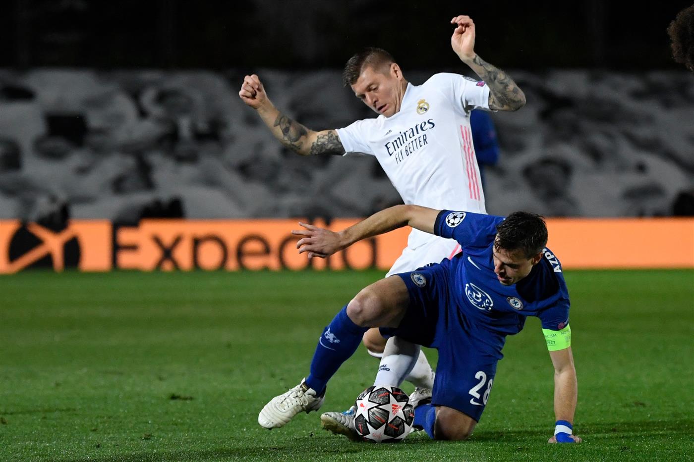 Real Madrid's German midfielder Toni Kroos (L) vies with Chelsea's Spanish defender Cesar Azpilicueta during the UEFA Champions League semi-final first leg football match between Real Madrid and Chelsea at the Alfredo di Stefano stadium in Valdebebas, on the outskirts of Madrid, on April 27, 2021. (Getty Images)