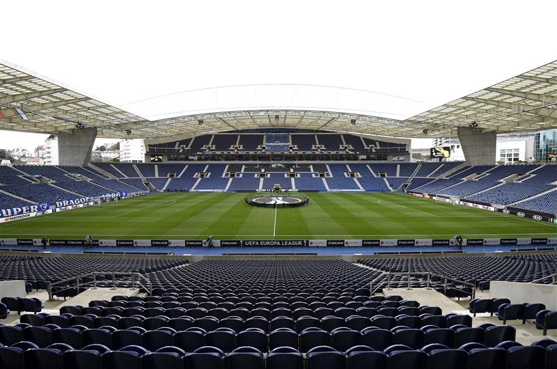 PORTO, PORTUGAL - FEBRUARY 27: A general view inside the stadium prior to the UEFA Europa League round of 32 second leg match between FC Porto and Bayer 04 Leverkusen at Estadio do Dragao on February 27, 2020 in Porto, Portugal. (Getty Images)
