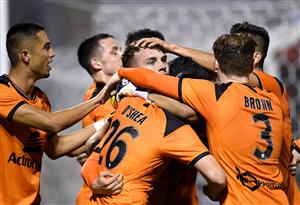 BRISBANE, AUSTRALIA - MAY 25: Alex Parsons of the Roar is congratulated by team mates after scoring a goal during the A-League match between the Brisbane Roar and Melbourne City at Moreton Daily Stadium, on May 25, 2021, in Brisbane, Australia. (Getty Images)