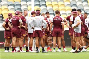 TOWNSVILLE, AUSTRALIA - JUNE 08: Daly Cherry-Evans speask to his team on the field during a Queensland Maroons State of Origin training session at Queensland Country Bank Stadium on June 08, 2021 in Townsville, Australia. (Photo by Mark Kolbe/Getty Images)