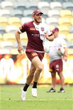 TOWNSVILLE, AUSTRALIA - JUNE 08: Kurt Capewell runs during a Queensland Maroons State of Origin training session at Queensland Country Bank Stadium on June 08, 2021 in Townsville, Australia. (Photo by Mark Kolbe/Getty Images)