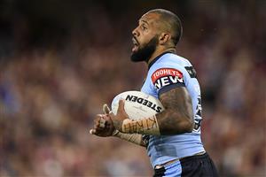 TOWNSVILLE, AUSTRALIA - JUNE 09: Josh Addo-Carr of the Blues runs the ball during game one of the 2021 State of Origin series between the New South Wales Blues and the Queensland Maroons at Queensland Country Bank Stadium on June 09, 2021 in Townsville, Australia. (Photo by Ian Hitchcock/Getty Images)