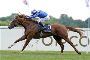 ASCOT, ENGLAND - JUNE 17: Jim Crowley riding Mohaafeth win The Hampton Court Stakes on Day Three of the Royal Ascot Meeting at Ascot Racecourse on June 17, 2021 in Ascot, England. A total of twelve thousand racegoers made up of owners and the public are permitted to attend the meeting due to it being an Events Research Programme (ERP) set up by the Government due to the Coronavirus pandemic. (Photo by Alan Crowhurst/Getty Images)