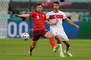Switzerland's midfielder Remo Freuler (L) and Turkey's defender Zeki Celik vie for the ball during the UEFA EURO 2020 Group A football match between Switzerland and Turkey at the Olympic Stadium in Baku on June 20, 2021. (Getty Images)