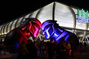 GOLD COAST, AUSTRALIA - JULY 14: Fans arrive for game three of the 2021 State of Origin Series between the New South Wales Blues and the Queensland Maroons at Cbus Super Stadium on July 14, 2021 in Gold Coast, Australia. (Photo by Chris Hyde/Getty Images)