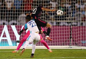 DALLAS, TEXAS - JULY 14: Orbelin Pineda #10 of Mexico scores a goal against Nicholas Hagen #1 and Jose Morales #22 of Guatemala at Cotton Bowl on July 14, 2021 in Dallas, Texas. (Getty Images)