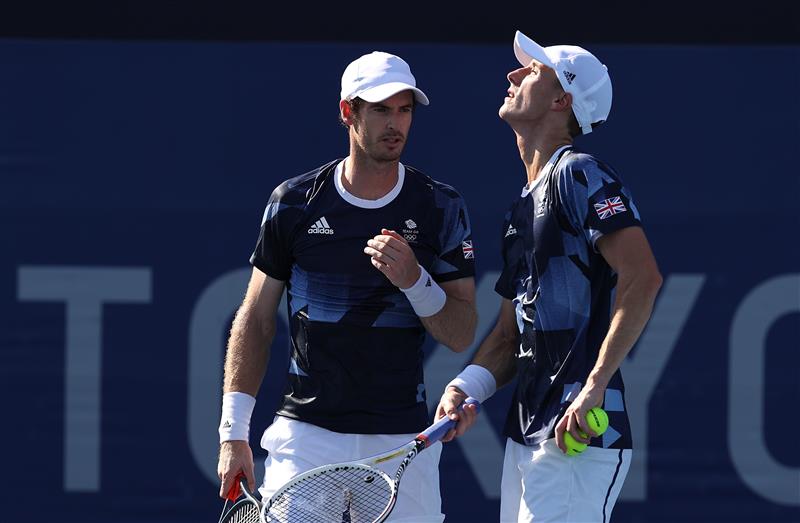 TOKYO, JAPAN - JULY 27: Andy Murray of Team Great Britain and Joe Salisbury of Team Great Britain play against Tim Putz of Team Germany and Kevin Krawietz of Team Germany in second round of the men's doubles tennis tournament at the Olympic Games. (Getty Images)