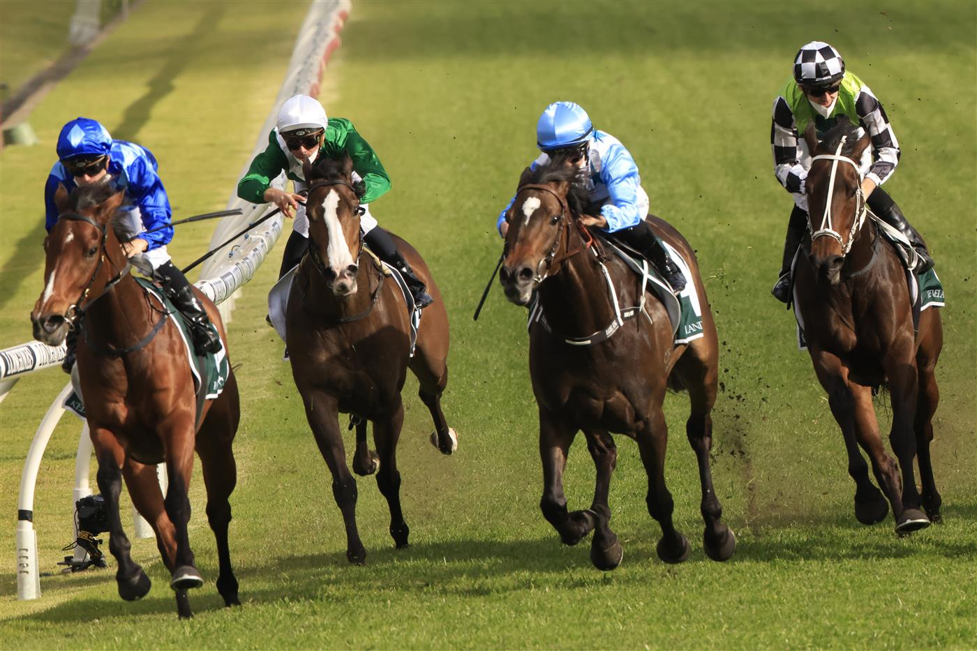 SYDNEY, AUSTRALIA - SEPTEMBER 25: Tim Clark  on Vangelic (royal blue) wins race 7 the Keenland Golden Pendant during Sydney Racing on Golden Rose Day at Rosehill Gardens on September 25, 2021 in Sydney, Australia. (Photo by Mark Evans/Getty Images)