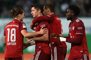 Bayern Munich celebrate lewandowski