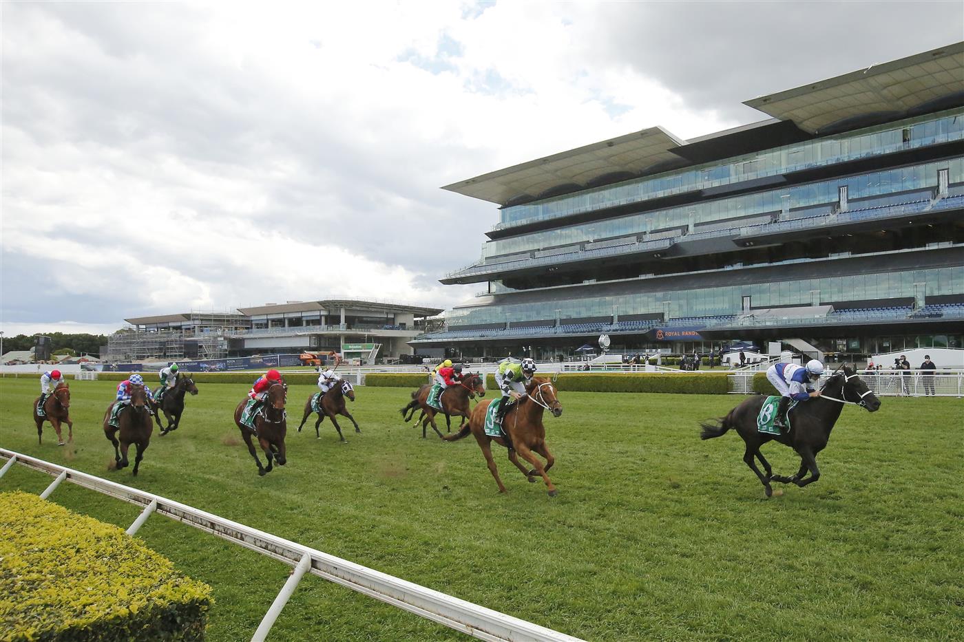 SYDNEY, AUSTRALIA - OCTOBER 02: Tommy Berry on Wairere Falls wins race 4 the TAB handicap during Sydney Racing on Epsom Day at Royal Randwick Racecourse on October 02, 2021 in Sydney, Australia. (Photo by Mark Evans/Getty Images)