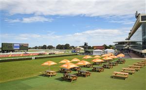 MELBOURNE, AUSTRALIA - OCTOBER 09: General view during Race 2, the The Big Screen Company Weekend Hussler, during Melbourne Racing at Caulfield Racecourse on October 09, 2021 in Melbourne, Australia. Race meetings are still held with no crowds in attendance due to Covid restrictions. (Photo by Vince Caligiuri/Getty Images)