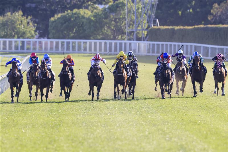SYDNEY, AUSTRALIA - OCTOBER 23: Kerrin McEvoy on Icebath wins race 9 The Invitation during Sydney Racing at Royal Randwick Racecourse on October 23, 2021 in Sydney, Australia. (Photo by Mark Evans/Getty Images)