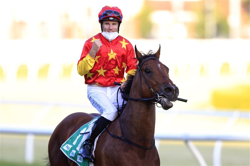 SYDNEY, AUSTRALIA - OCTOBER 23: Tommy Berry on Quantico returns to scale after winning race 10 the Southern Cross Group Handicap during Sydney Racing at Royal Randwick Racecourse on October 23, 2021 in Sydney, Australia. (Photo by Mark Evans/Getty Images)