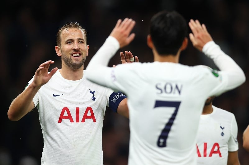tottenham UEFA celebrate