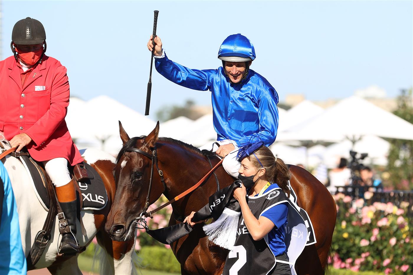 MELBOURNE, AUSTRALIA - NOVEMBER 04: Damien Oliver riding #2 Willowy celebrates winning race 8, the Kennedy Oaks during 2021 Oaks Day at Flemington Racecourse on November 04, 2021 in Melbourne, Australia. (Photo by Robert Cianflone/Getty Images)