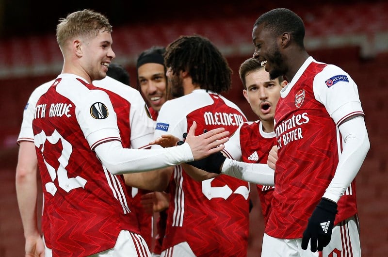 Arsenal UEFA celebrate emirates