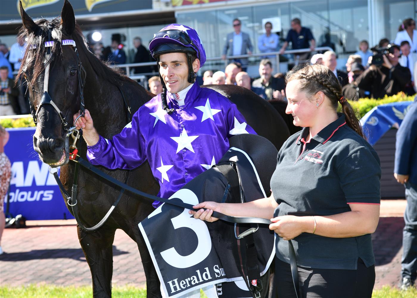 MELBOURNE, AUSTRALIA - NOVEMBER 27: Jamie Mott riding Sound after winning Race 7, the Herald Sun Zipping Classic, during Melbourne Racing at Caulfield Racecourse on November 27, 2021 in Melbourne, Australia. (Photo by Vince Caligiuri/Getty Images)
