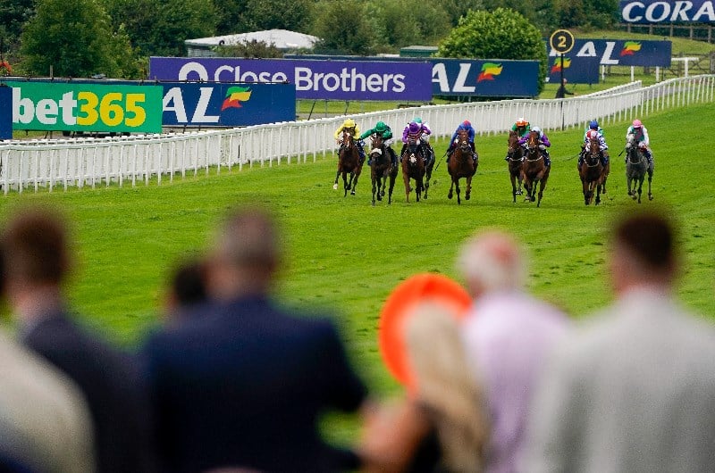 horse racing coral
