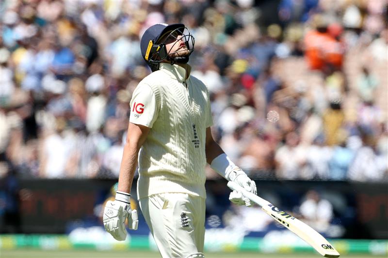 MELBOURNE, AUSTRALIA - DECEMBER 28: Mark Wood of England walks off after being dismissed during day three of the Third Test match in the Ashes series between Australia and England at Melbourne Cricket Ground on December 28, 2021 in Melbourne, Australia. (Getty)