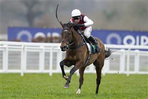 ASCOT, ENGLAND - JANUARY 22: Harry Skelton riding Molly Ollys Wishes clear the last to win The SBK Mares' Hurdle at Ascot Racecourse on January 22, 2022 in Ascot, England. (Photo by Alan Crowhurst/Getty Images)