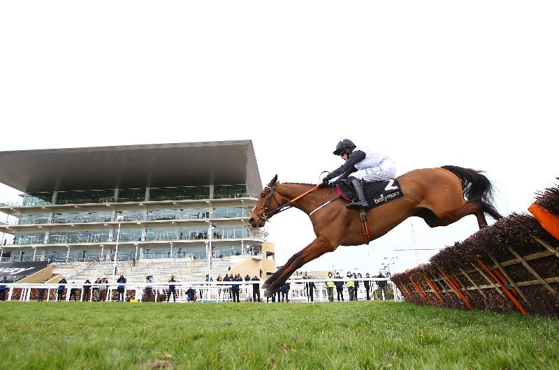 Ballymore Novices' Hurdle Live Stream