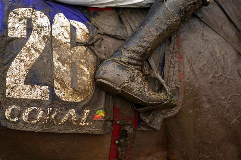 CHELTENHAM, ENGLAND - MARCH 16: A muddy day on day two of The Festival at Cheltenham Racecourse on March 16, 2022 in Cheltenham, England. (Photo by Alan Crowhurst/Getty Images)