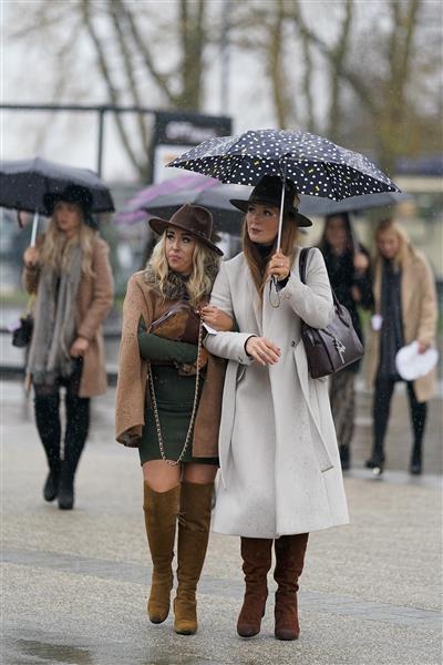 CHELTENHAM, ENGLAND - MARCH 16: Heavy rain falls on day two of The Festival at Cheltenham Racecourse on March 16, 2022 in Cheltenham, England. (Photo by Alan Crowhurst/Getty Images)