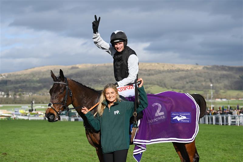 CHELTENHAM, ENGLAND - MARCH 17: Danny Mullins (black and white kit) on Flooring Porter pose for a photo after winning The Paddy Power Stayers’ Hurdle race during day three of The Cheltenham Festival 2022 at Cheltenham Racecourse on March 17, 2022 in Cheltenham, England. (Photo by Mike Hewitt/Getty Images)