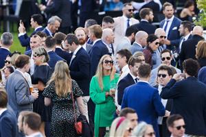 SYDNEY, AUSTRALIA - APRIL 09: A general view of crowd during The Championships Day 2, Longines Queen Elizabeth Stakes Day, at Royal Randwick Racecourse on April 09, 2022 in Sydney, Australia. (Photo by Jenny Evans/Getty Images)