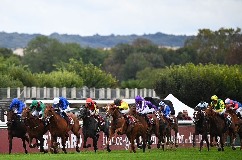 longchamp racecourse