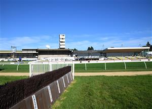 WARRNAMBOOL, AUSTRALIA - MAY 03: General view during Brierly Steeplechase day at Warrnambool Racing Club on May 03, 2022 in Warrnambool, Australia. (Photo by Vince Caligiuri/Getty Images)