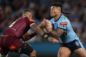 SYDNEY, AUSTRALIA - JUNE 08: Brian To’o of the Blues runs the ball during game one of the 2022 State of Origin series between the New South Wales Blues and the Queensland Maroons at Accor Stadium on June 08, 2022 in Sydney, Australia. (Photo by Cameron Spencer/Getty Images)