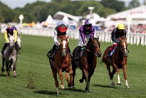 ASCOT, ENGLAND - JUNE 16: Kyprios (Black + red cap) ridden by Ryan Moore wins the Gold Cup from Mojo Star (purple) ridden by Rossa Ryan and Stradivarius (black) ridden by Frankie Dettori during Day Three of Royal Ascot 2022 at Ascot Racecourse on June 16, 2022 in Ascot, England. (Photo by Ryan Pierse/Getty Images)
