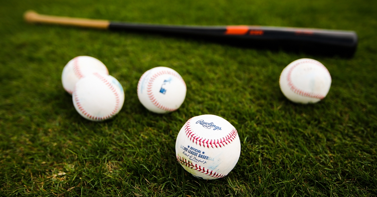 Texas Rangers at Houston Astros Live Stream & Tips Astros To Sweep