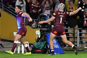 BRISBANE, AUSTRALIA - JULY 13: Ben Hunt of the Maroons celebrates after scoring the match winning try during game three of the State of Origin Series between the Queensland Maroons and the New South Wales Blues at Suncorp Stadium on July 13, 2022 in Brisbane, Australia. (Photo by Bradley Kanaris/Getty Images)