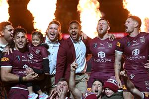 BRISBANE, AUSTRALIA - JULY 13: Maroon players celebrate victory during game three of the State of Origin Series between the Queensland Maroons and the New South Wales Blues at Suncorp Stadium on July 13, 2022 in Brisbane, Australia. (Photo by Bradley Kanaris/Getty Images)