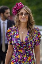 CHICHESTER, ENGLAND - JULY 27: Actress Liz Hurley during day two of the Qatar Goodwood Festival at Goodwood Racecourse on July 27, 2022 in Chichester, England. (Photo by Alan Crowhurst/Getty Images)