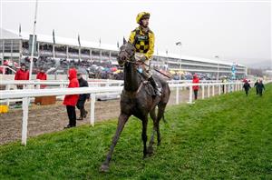 "Everyone is very pleased with him" - Shishkin returns to full training