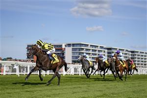 NEWBURY, ENGLAND - SEPTEMBER 17: David Egan riding Sakheer win The Dubai Duty Free Mill Reef Stakes at Newbury Racecourse on September 17, 2022 in Newbury, England. (Photo by Alan Crowhurst/Getty Images)