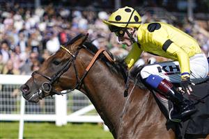 NEWBURY, ENGLAND - SEPTEMBER 17: David Egan riding Exoplanet win The RacingTV EBF Novice Stakes (GBB Race) (Div 1) at Newbury Racecourse on September 17, 2022 in Newbury, England. (Photo by Alan Crowhurst/Getty Images)
