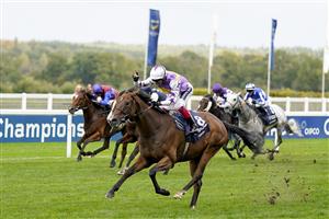 ASCOT, ENGLAND - OCTOBER 15: Frankie Dettori riding Kinross win The Qipco British Champions Sprint Stakes at Ascot Racecourse on October 15, 2022 in Ascot, England. (Photo by Alan Crowhurst/Getty Images)