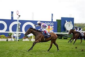 ASCOT, ENGLAND - OCTOBER 15: Frankie Dettori riding Kinross win The Qipco British Champions Sprint Stakes at Ascot Racecourse on October 15, 2022 in Ascot, England. (Photo by Alan Crowhurst/Getty Images)